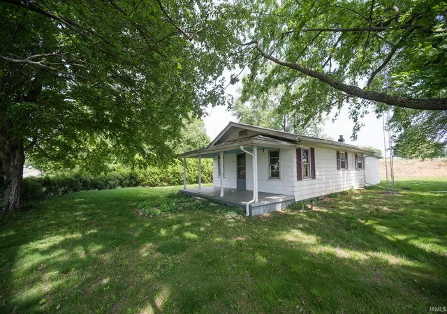 Homes for sale in Wheatland, IN | 2300 S State Road 241, Wheatland, IN 47597 | MLS# 202622590