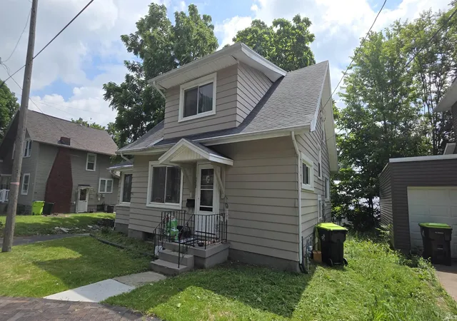 Homes for sale in Huntington, IN | 607 E Tipton St, Huntington, IN 46750 | MLS# 202622664