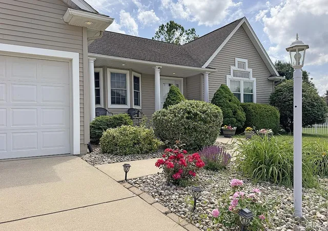5th image of 29104 Bernice Dr, Elkhart, IN 46517 | MLS# 202622682