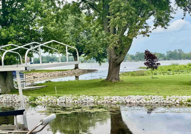 Photo 3 of Manufactured home for sale at 4084 W Shore Dr, Bremen, IN 46506 | MLS# 202622685 | Listing updated on 2026-07-19
