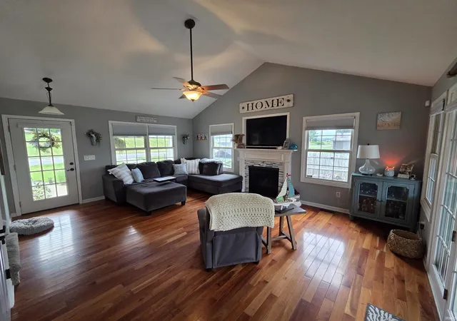 Photo 3 of Manufactured home for sale at 4084 W Shore Dr, Bremen, IN 46506 | MLS# 202622685 | Listing updated on 2026-07-19