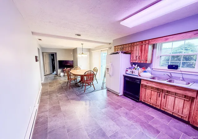 4th image of 5895 N Sr 213, Windfall, IN 46076 | MLS# 202622702