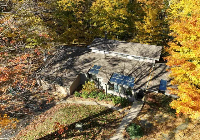 1st image of 66110 Oak Rd, Lakeville, IN 46536 | MLS# 202622708