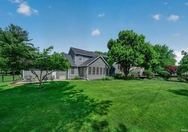 2nd image of 54724 Beaver Creek Trl, Mishawaka, IN 46545 | MLS# 202622711