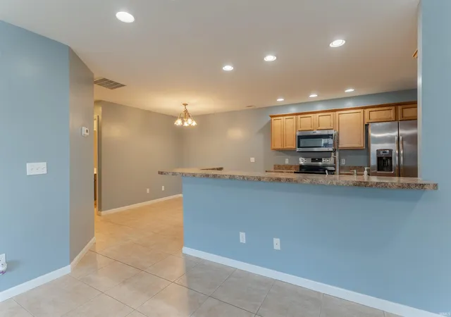 Homes for sale in Evansville, IN | 6127 Porterfield Dr, Evansville, IN 47711 | MLS# 202622715