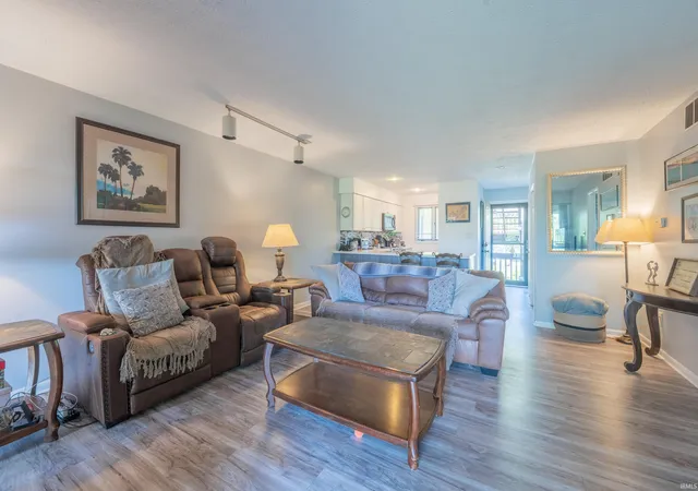 5th image of 2048 E Waters Edge Dr, Bloomington, IN 47401 | MLS# 202622732