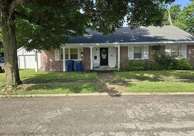 1st image of 301 Dubois St, Vincennes, IN 47591 | MLS# 202622756