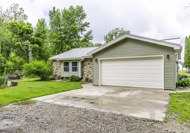 Photo 1 of Manufactured home for sale at 1555 E 770 South, Wolcottville, IN 46795 | MLS# 202622786 | Listing updated on 2026-09-17