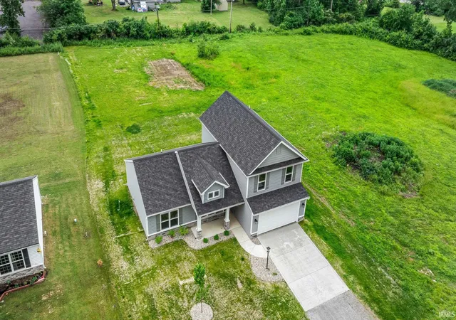 Photo 3 of Manufactured home for sale at 1248 Seddlemeyer Ave, Fort Wayne, IN 46816 | MLS# 202622816 | Listing updated on 2026-08-29
