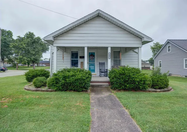 Photo 1 of Sale Pending at 1002 Jackson St, Huntingburg, IN 47542 | MLS# 202622822 | Listing updated on 2026-07-22