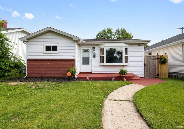 Photo 1 of Sale Pending at 1606 E Fox St, South Bend, IN 46613 | MLS# 202622833 | Listing updated on 2026-06-13