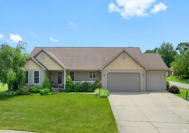 Homes for sale in Goshen, IN | 19932 Hidden Meadow Trl, Goshen, IN 46528 | MLS# 202622847