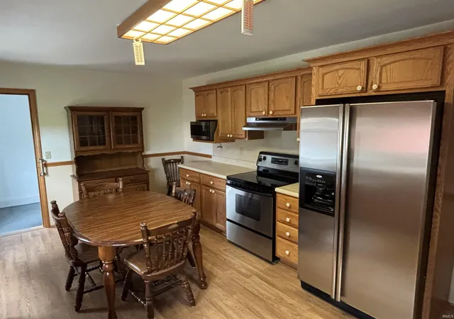 Photo 3 of Sale Pending at 307 S White Church Rd, Princeton, IN 47670 | MLS# 202622848 | Listing updated on 2026-10-01