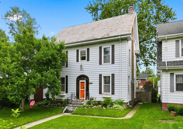 2nd image of 2706 West Dr, Fort Wayne, IN 46805 | MLS# 202622854