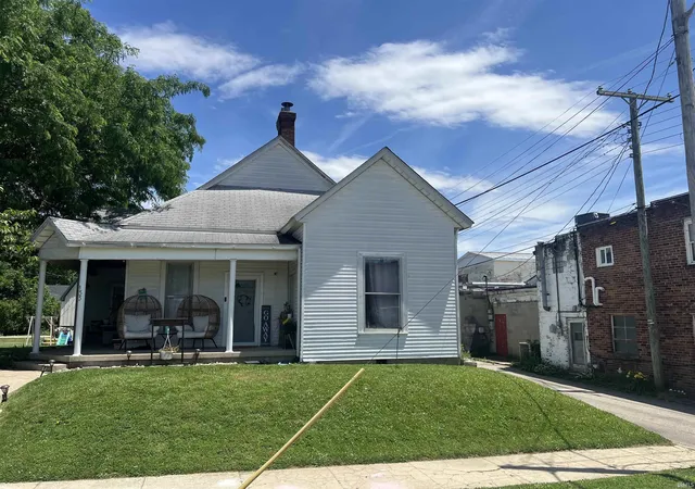 Homes for sale in Albany, IN | 133 N Main St, Albany, IN 47320 | MLS# 202622869