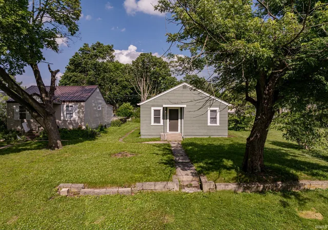 2nd image of 2104 S Biltmore Ave, Muncie, IN 47302 | MLS# 202622877