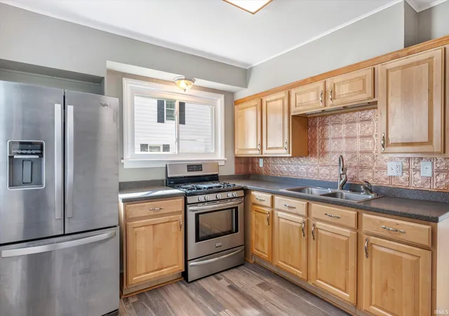 Photo 4 of Manufactured home for sale at 310 N Sunnyside St, South Bend, IN 46617 | MLS# 202622908 | Listing updated on 2026-09-09