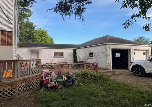 Homes for sale in Huntington, IN | 1884 S 200 Rd, Huntington, IN 46750 | MLS# 202622916