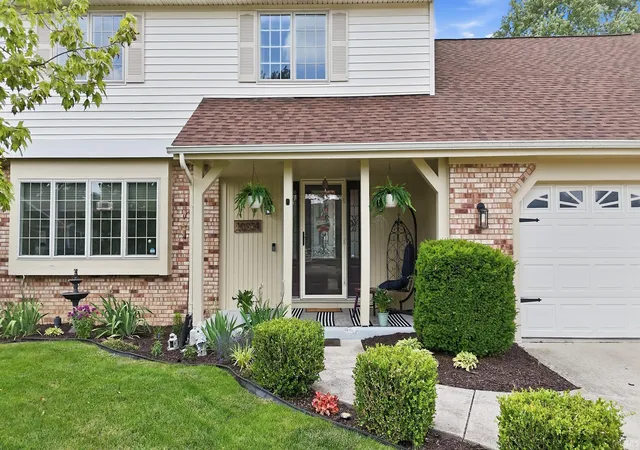 Photo 2 of Sale Pending at 10934 Westmore Ct, Fort Wayne, IN 46845 | MLS# 202622957 | Listing updated on 2026-07-14