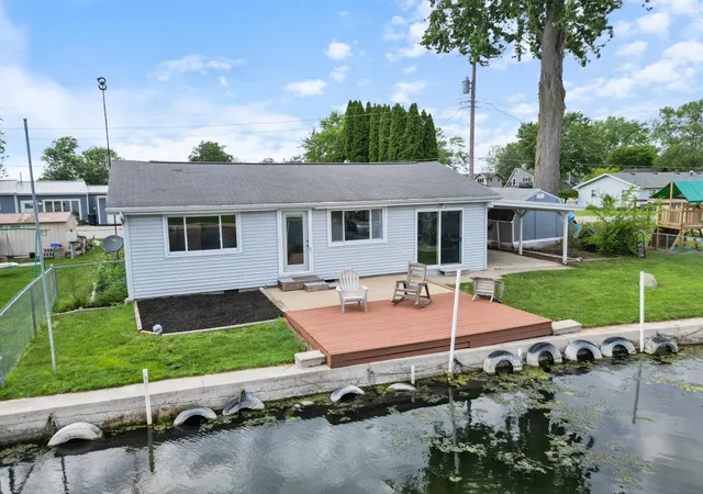 Homes for sale in Warsaw, IN | 83 Ems B61i Ln, Warsaw, IN 46582 | MLS# 202622961
