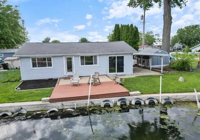 Homes for sale in Warsaw, IN | 83 Ems B61I Ln, Warsaw, IN 46582 | MLS# 202622961