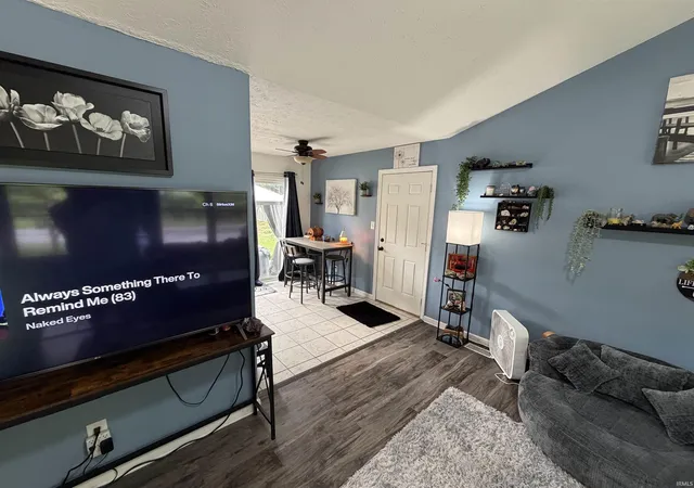 Photo 4 of Manufactured home for sale at 205 Jefferson Valley, Coatesville, IN 46121 | MLS# 202622994 | Listing updated on 2026-09-11