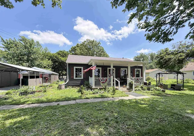 Homes for sale in Frankfort, IN | 4097 S County Road 0 Ew, Frankfort, IN 46041 | MLS# 202623011