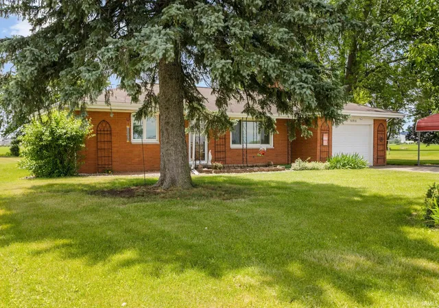 4th image of 30916 Us 20 Hwy, New Carlisle, IN 46552 | MLS# 202623016