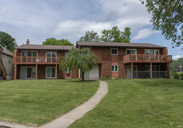 Photo 1 of Sale Pending at 2711 Northside Blvd #C, South Bend, IN 46615 | MLS# 202623045 | Listing updated on 2026-07-28