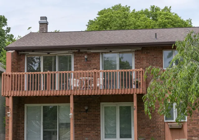 Photo 2 of Sale Pending at 2711 Northside Blvd #C, South Bend, IN 46615 | MLS# 202623045 | Listing updated on 2026-07-28