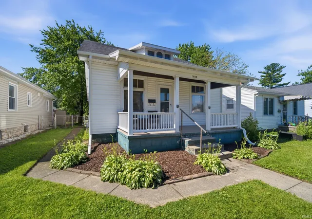 Photo 1 of Manufactured home for sale at 1605 Adams St, Lafayette, IN 47905 | MLS# 202623060 | Listing updated on 2026-09-06