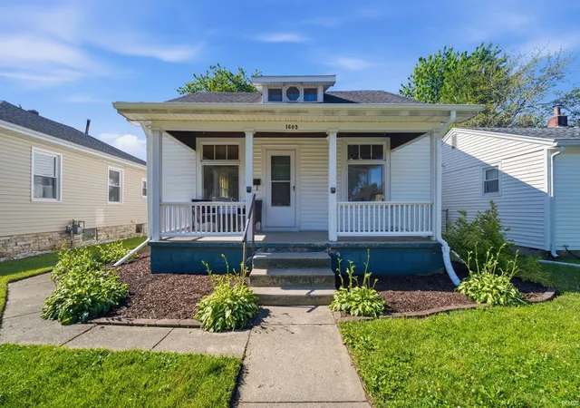 Photo 2 of Manufactured home for sale at 1605 Adams St, Lafayette, IN 47905 | MLS# 202623060 | Listing updated on 2026-09-06