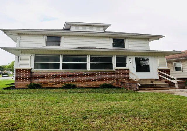Photo 2 of Sale Pending at 901 E Rudisill Blvd, Fort Wayne, IN 46806 | MLS# 202623064 | Listing updated on 2026-09-18