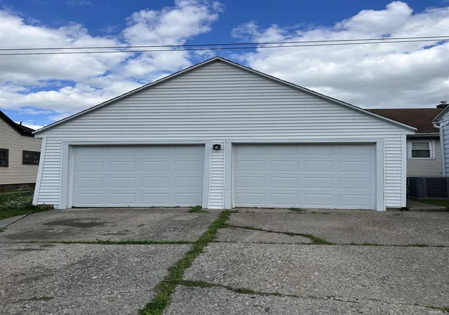 Homes for sale in Fort Wayne, IN | 901 E Rudisill Blvd, Fort Wayne, IN 46806 | MLS# 202623064