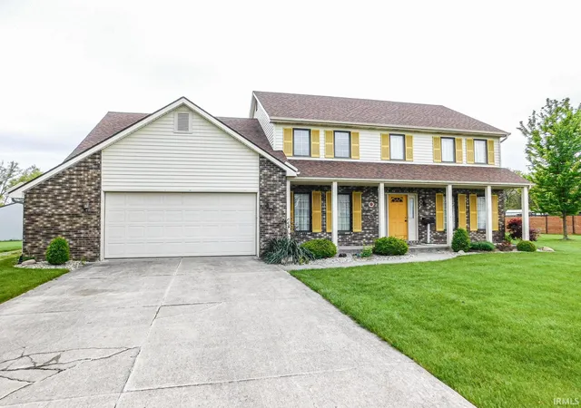 Homes for sale in Bluffton, IN | 120 Lindenwood Dr, Bluffton, IN 46714 | MLS# 202623084