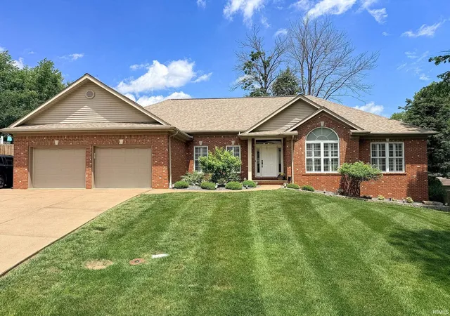 Photo 1 of Sale Pending at 400 Knollview Dr, Evansville, IN 47711 | MLS# 202623105 | Listing updated on 2026-07-01