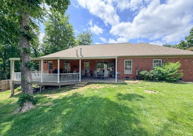Photo 4 of Sale Pending at 400 Knollview Dr, Evansville, IN 47711 | MLS# 202623105 | Listing updated on 2026-07-01