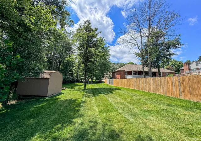 Photo 50 of Sale Pending at 400 Knollview Dr, Evansville, IN 47711 | MLS# 202623105 | Listing updated on 2026-07-01