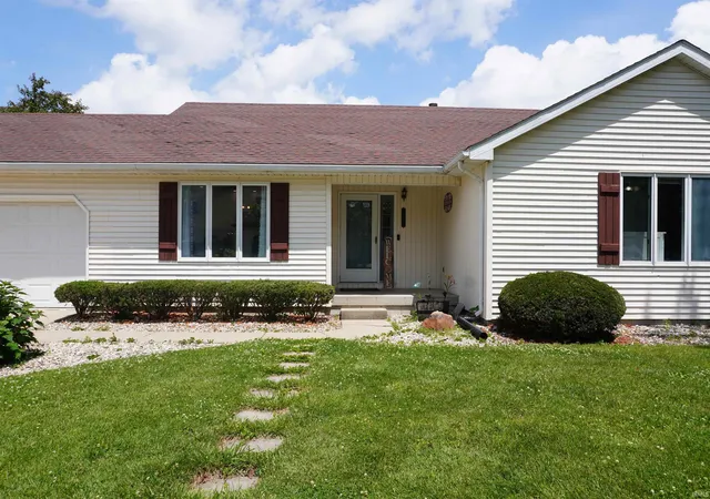 Homes for sale in Monon, IN | 512 E 4th St, Monon, IN 47959 | MLS# 202623106