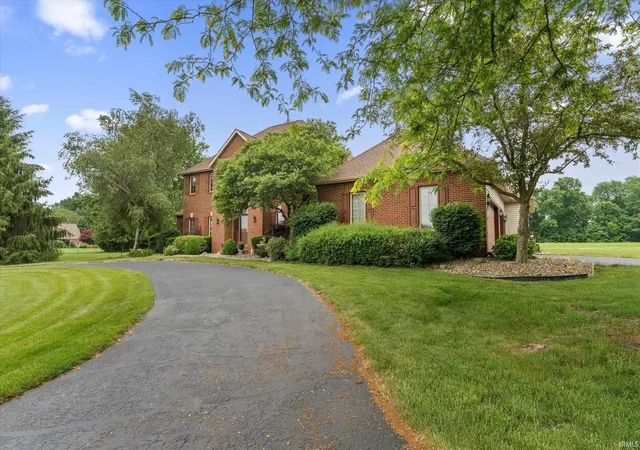 2nd image of 53450 Quince Rd, South Bend, IN 46628 | MLS# 202623107