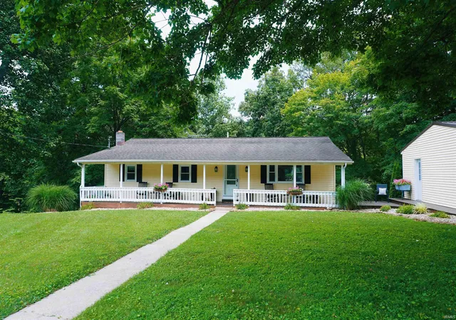 Photo 2 of Manufactured home for sale at 4450 N Wesley Ln, Bloomington, IN 47408 | MLS# 202623115 | Listing updated on 2026-09-03