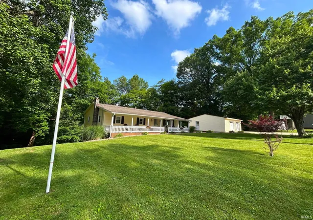 Photo 3 of Manufactured home for sale at 4450 N Wesley Ln, Bloomington, IN 47408 | MLS# 202623115 | Listing updated on 2026-09-03