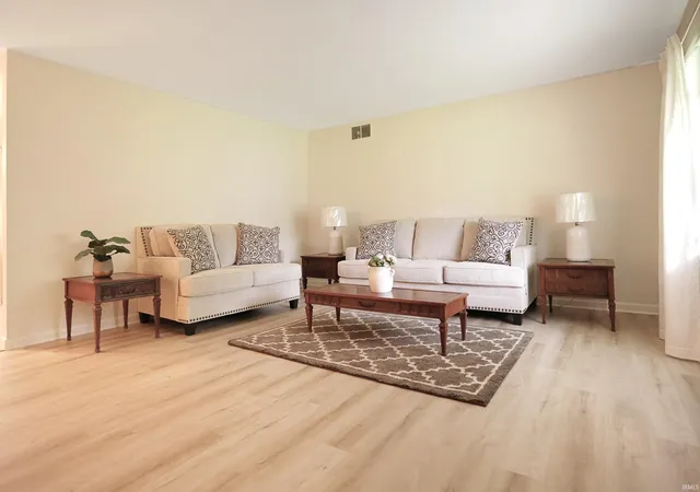 4th image of 7200 Russell Pl, Chandler, IN 47610 | MLS# 202623124