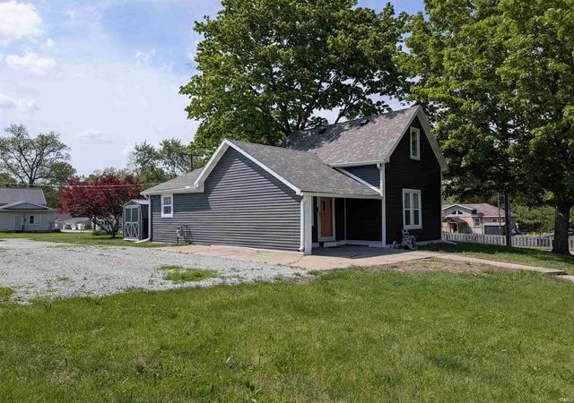 Homes for sale in Rochester, IN | 1200 College Ave, Rochester, IN 46975 | MLS# 202623136