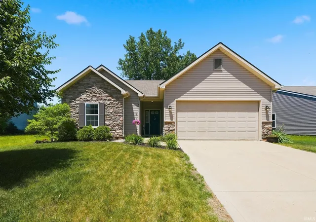 Photo 1 of Manufactured home for sale at 4001 Nadina Cvs, Fort Wayne, IN 46815 | MLS# 202623146 | Listing updated on 2026-07-18