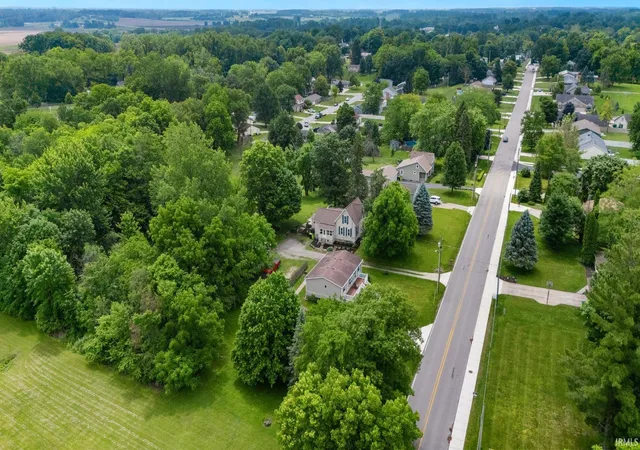 Homes for sale in Roanoke, IN | 1054 N Seminary St, Roanoke, IN 46783 | MLS# 202623153