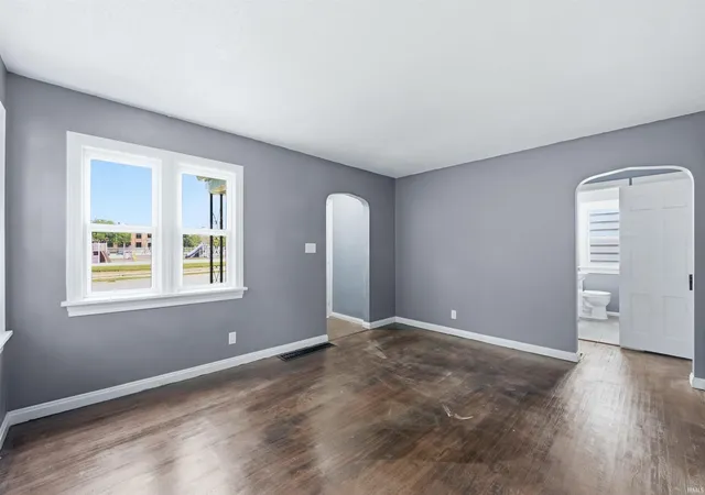 Photo 3 of Sale Pending at 413 Pasadena Dr, Fort Wayne, IN 46807 | MLS# 202623155 | Listing updated on 2026-07-07