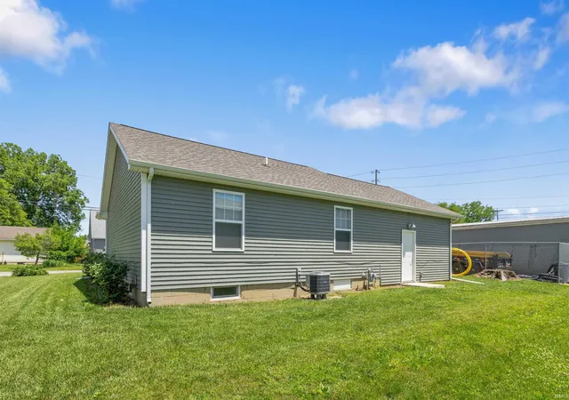 Homes for sale in North Manchester, IN | 801 Thorn St, North Manchester, IN 46962 | MLS# 202623180