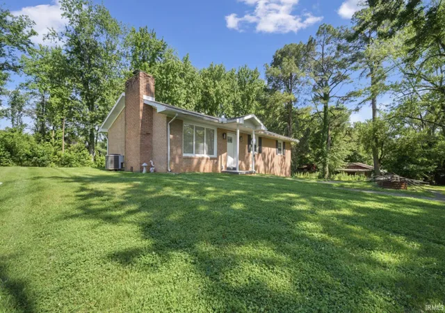 Photo 3 of Manufactured home for sale at 3300 Maple Ln, Newburgh, IN 47630 | MLS# 202623201 | Listing updated on 2026-08-04