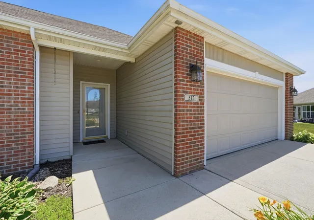 2nd image of 512 Union Station Dr, Fort Wayne, IN 46814 | MLS# 202623212